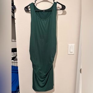 Green maternity dress size medium